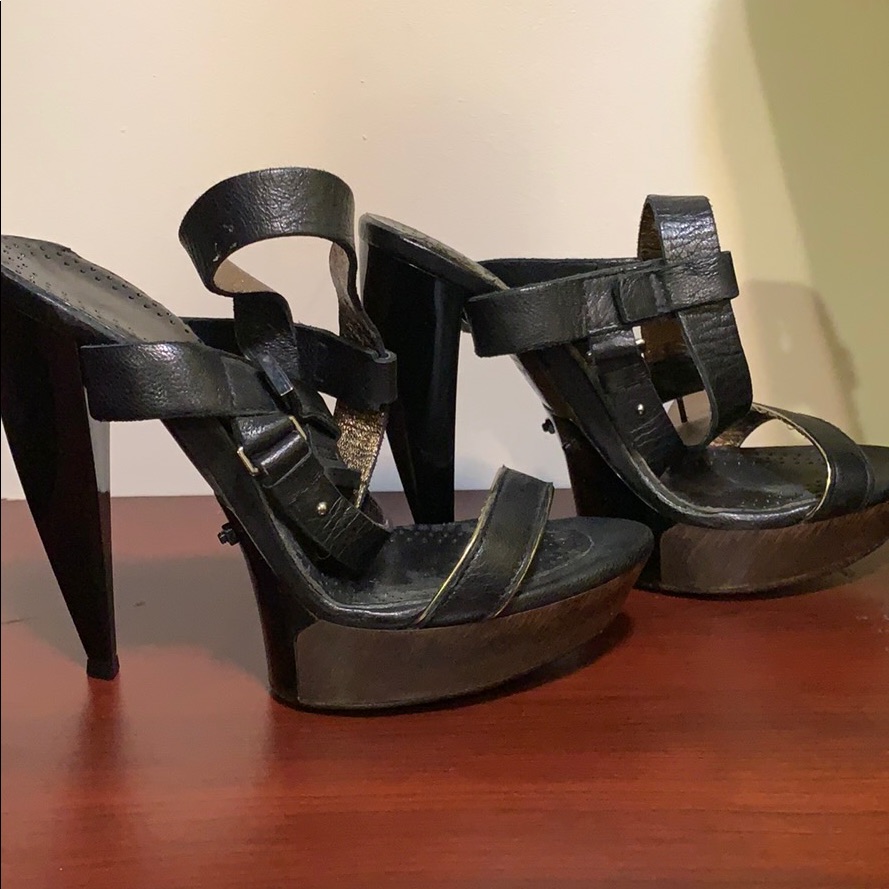 Lanvin Size 37 Heels